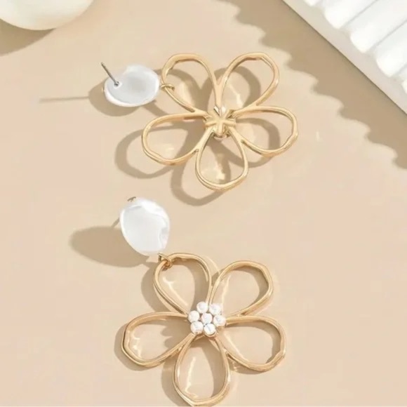 Gold-Tone Floral Drop Earrings with Faux Pearl Accents - Picture 3 of 5